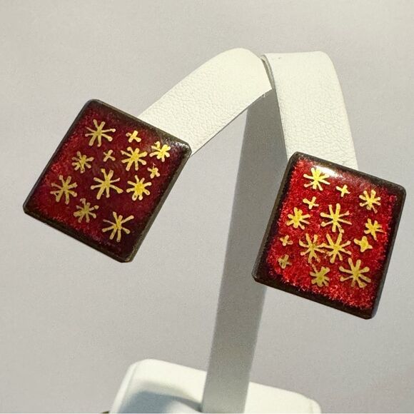 Vintage red enamel on copper atomic starburst rectangular screwback earrings - Picture 7 of 7
